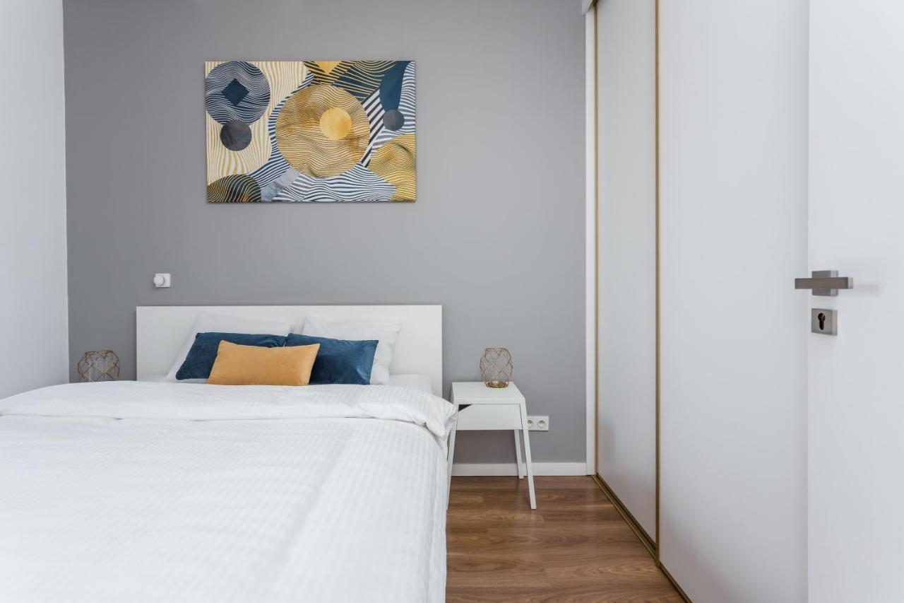 Chill Apartments Kolejowa Warsaw Exterior photo